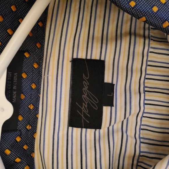 Button up - Picture 2 of 2